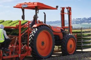 Kubota M8540 Standard ROPS & CAB