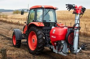 Kubota M7040 ROPS & CAB utility tractors